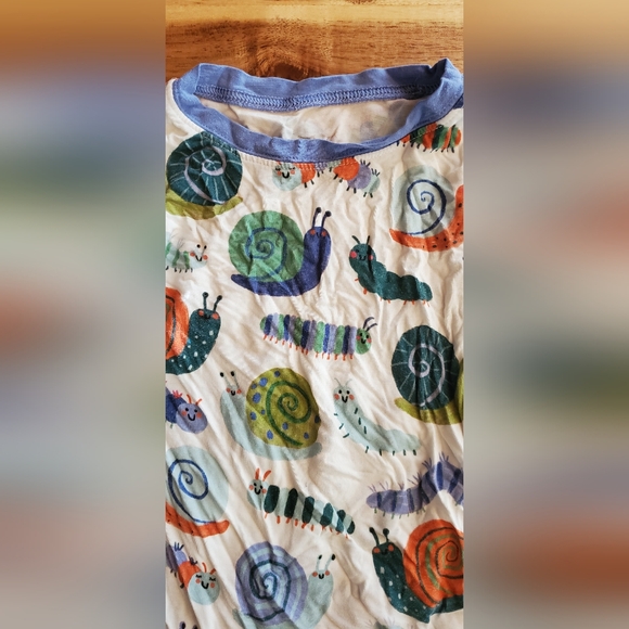 Little Sleepies Inchin Along Pajamas Size 2T - Picture 3 of 4